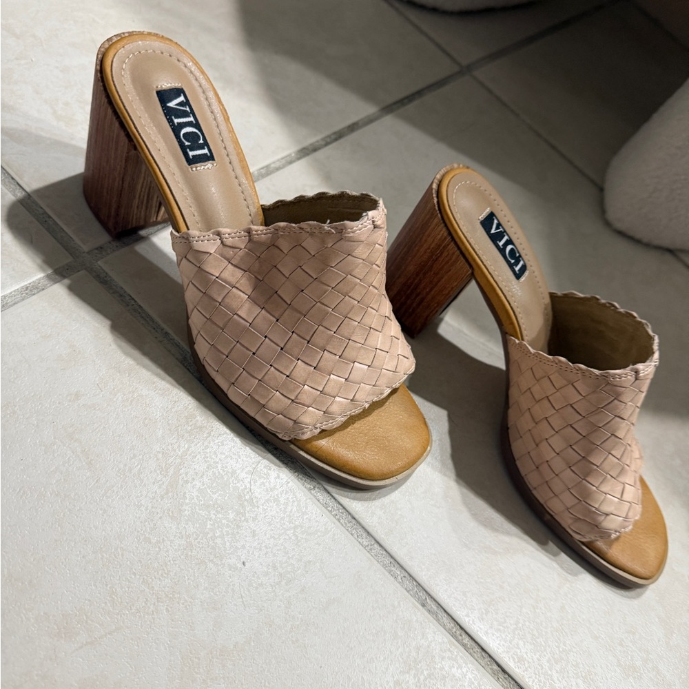 Vici Tan Heels with Chunky Block Heel and Woven Texture